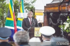 南非总统新冠病毒检测呈阳性